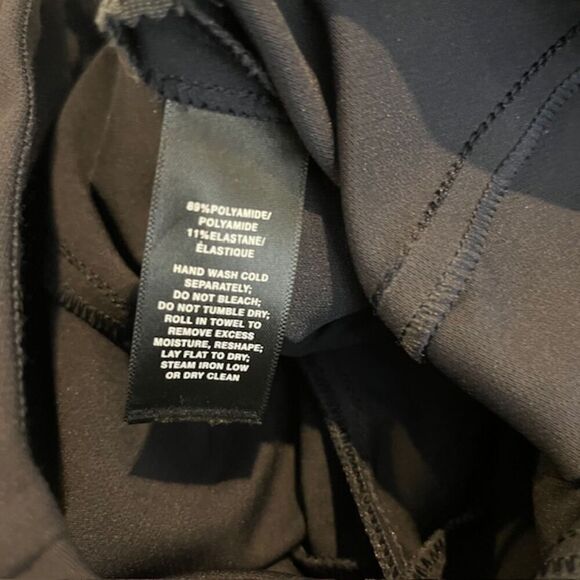 Lafayette 148 Tailored Navy Blue Trousers Raised front Seam Side Zip Size 6 - Picture 9 of 11